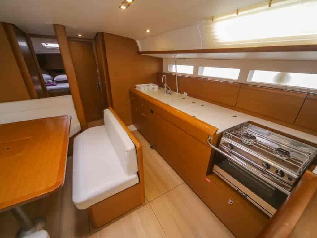 Boat picture 9