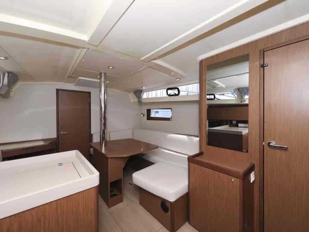 Boat picture 9