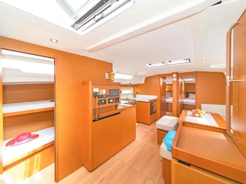 Boat picture 13