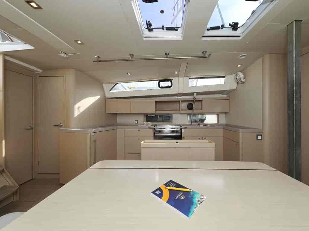Boat picture 14