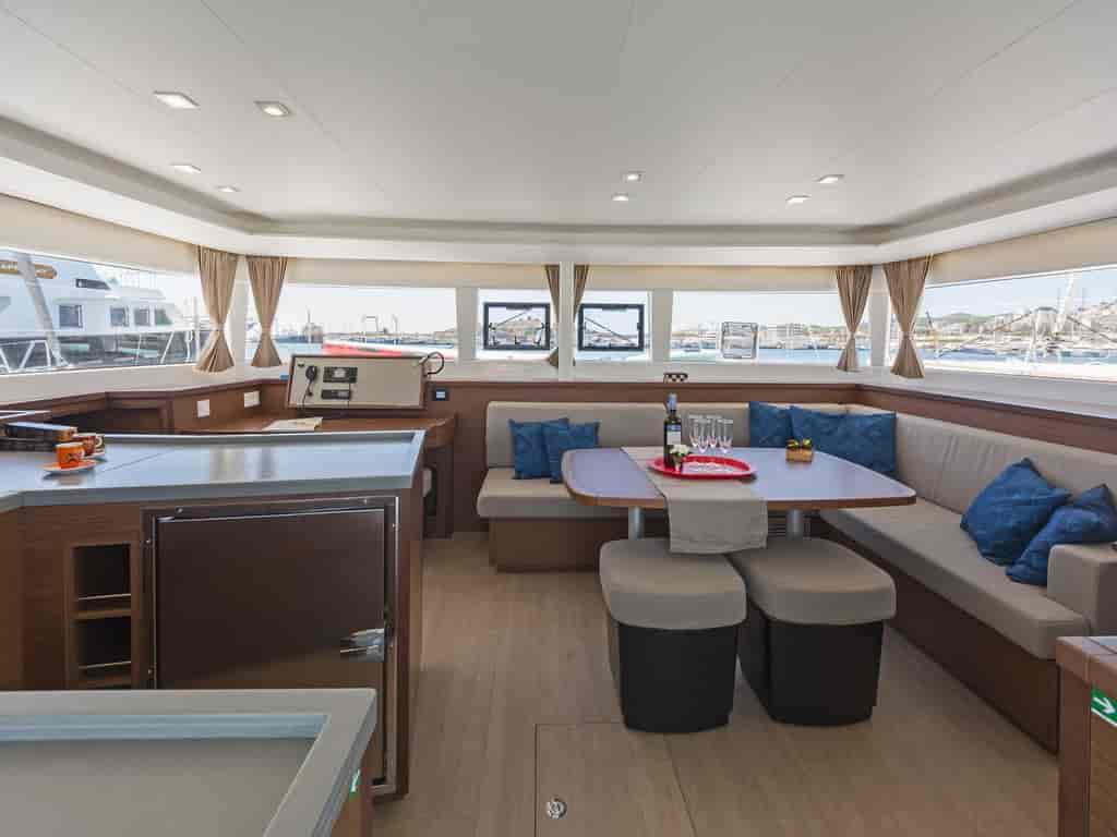 Boat picture 17