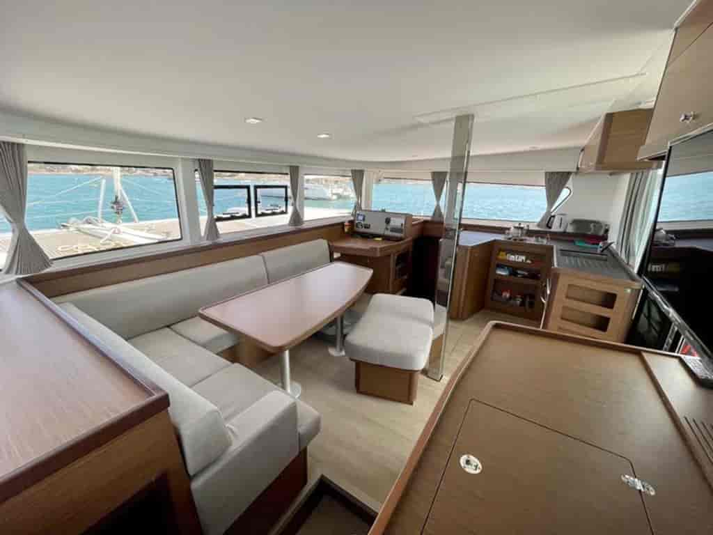 Boat picture 12
