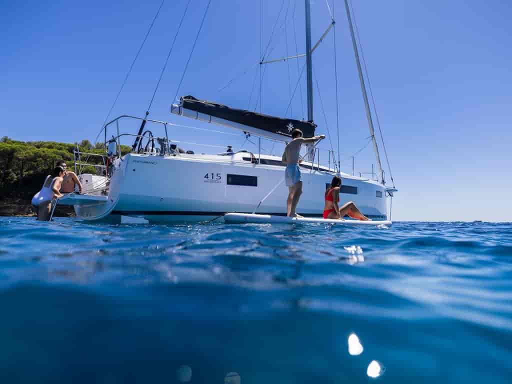 Boat picture 16