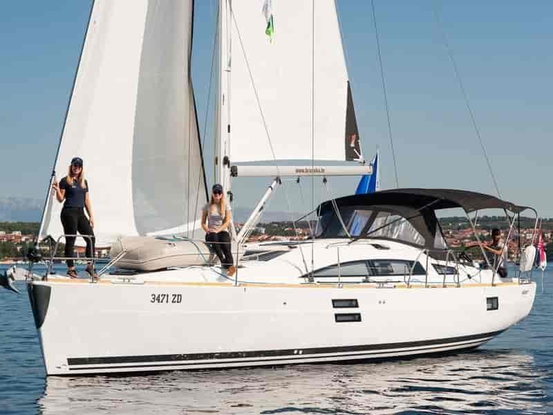Photo of undefined, image 1 of 28