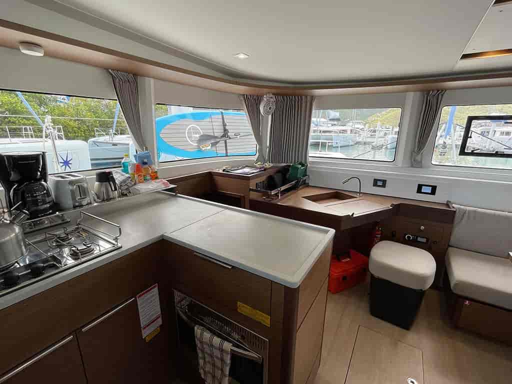 Boat picture 13