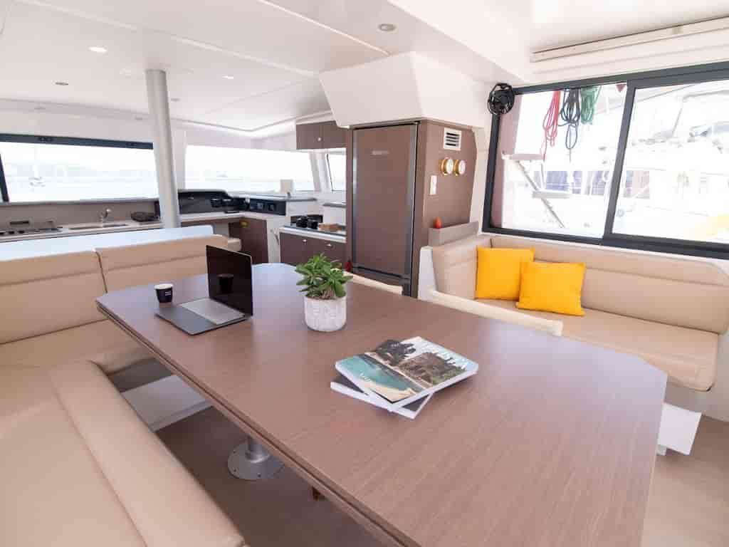 Boat picture 9