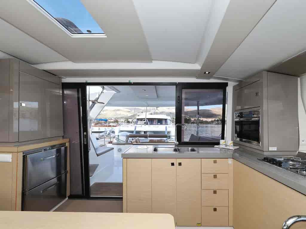 Boat picture 20
