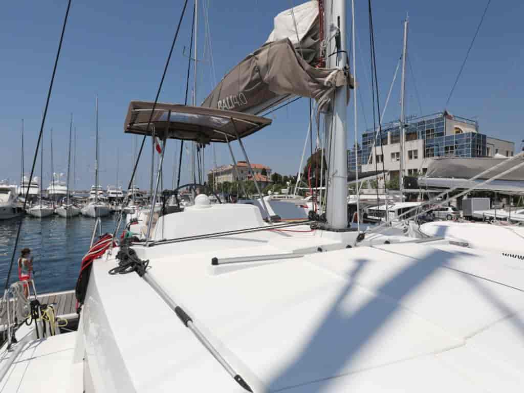 Boat picture 14