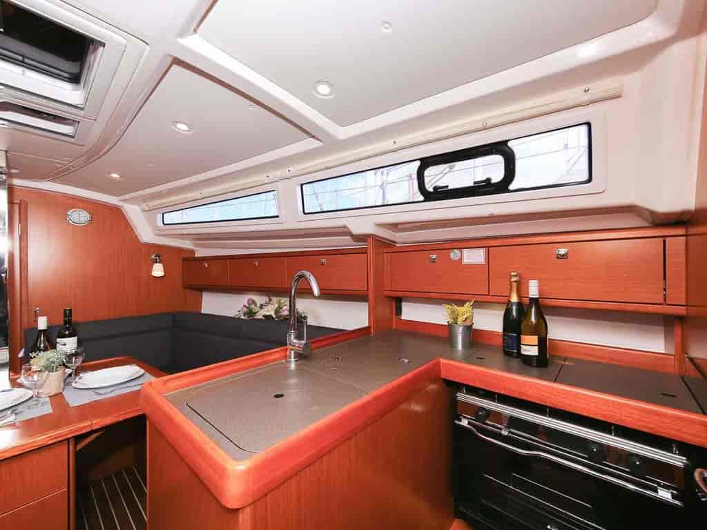 Boat picture 9