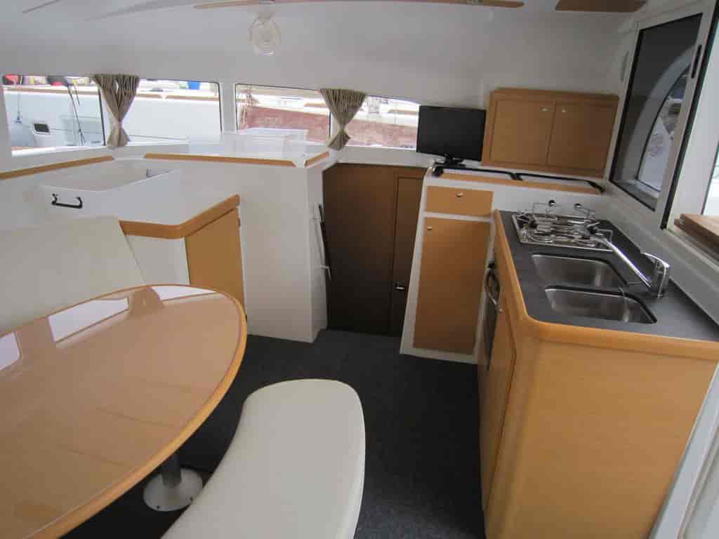 Boat picture 9