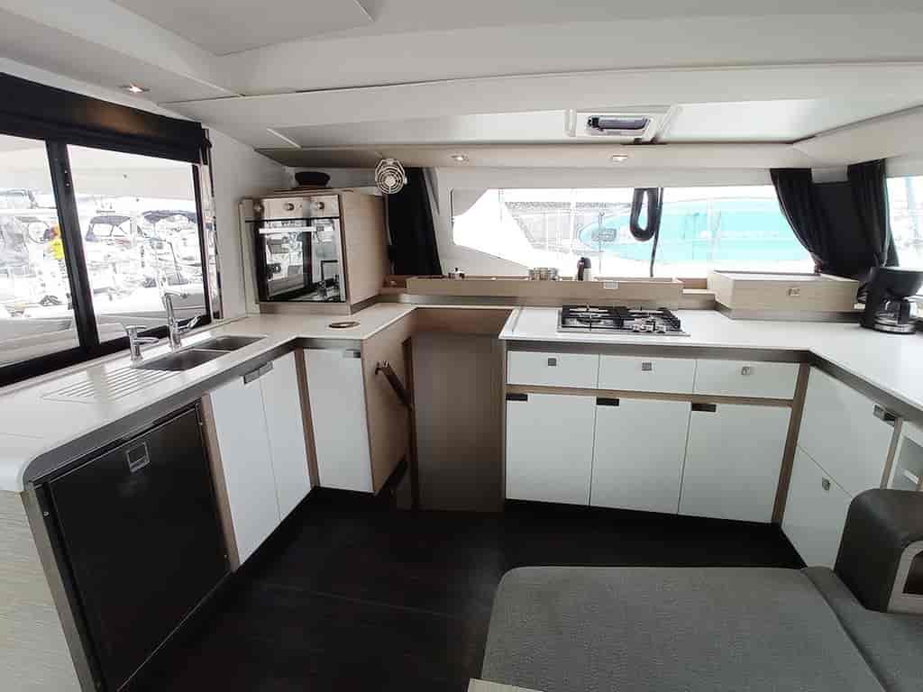 Boat picture 30