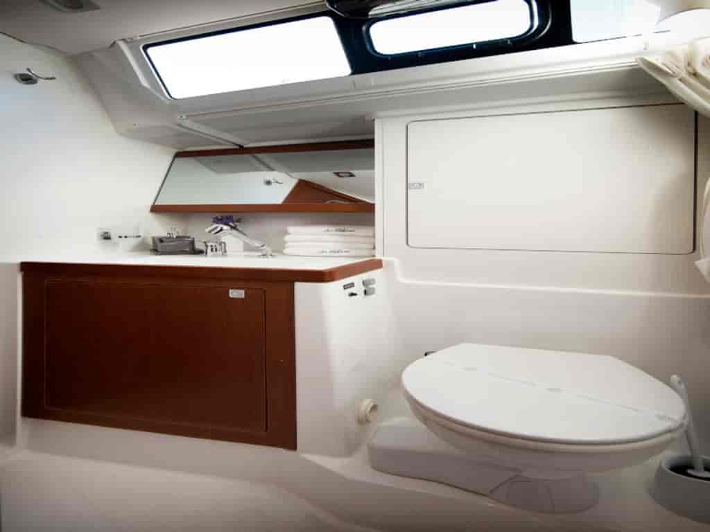 Boat picture 9