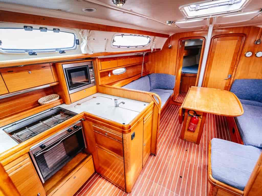 Boat picture 13