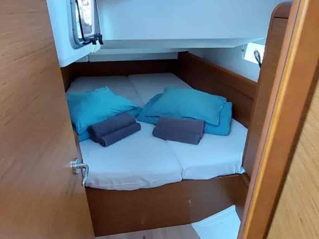 Boat picture 9
