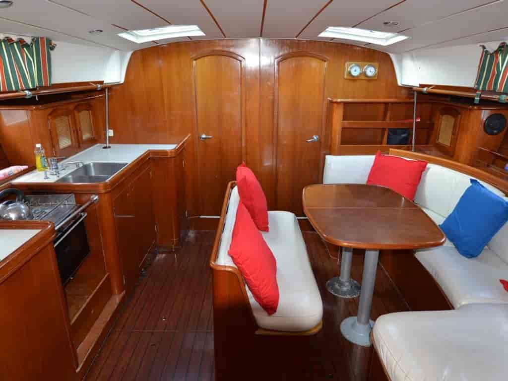 Boat picture 9