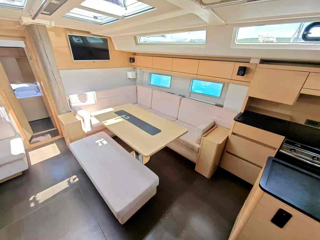 Boat picture 9