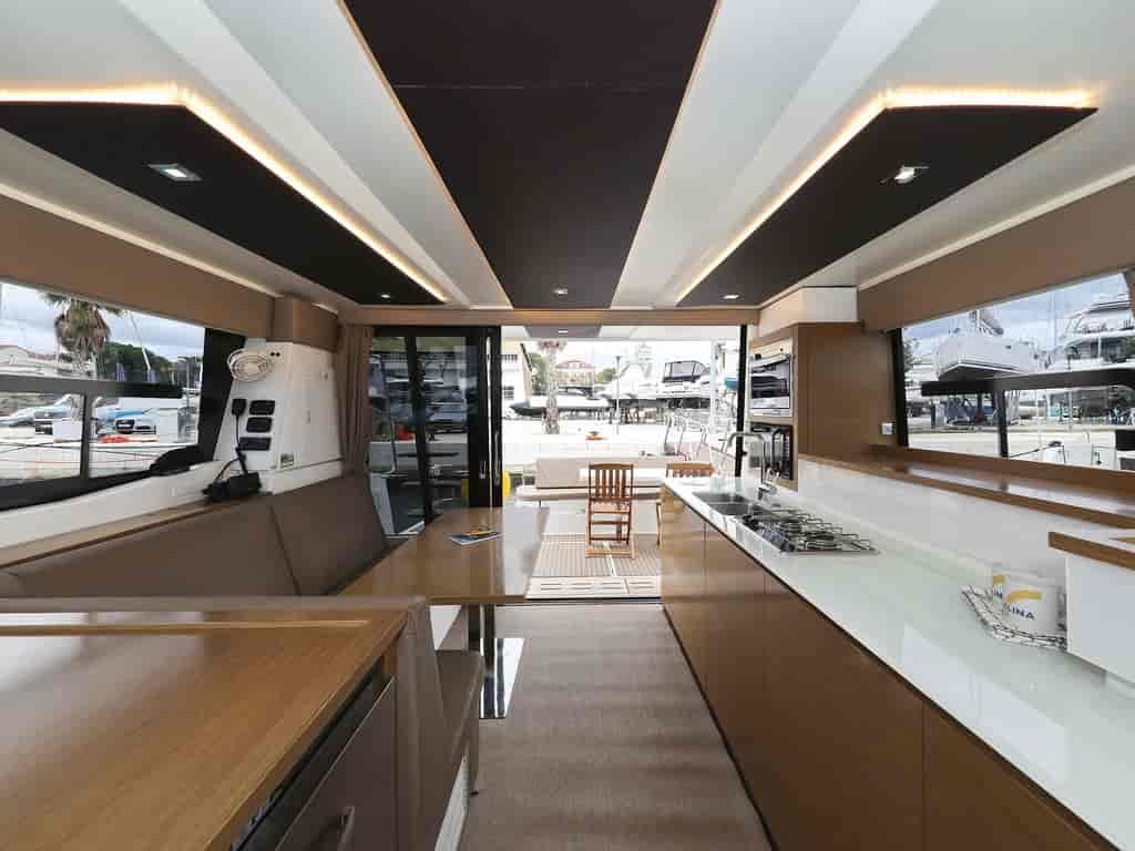 Boat picture 16