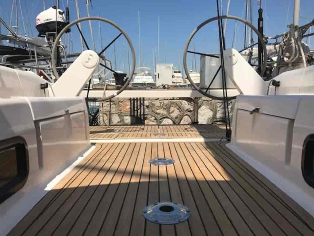 Boat picture 9