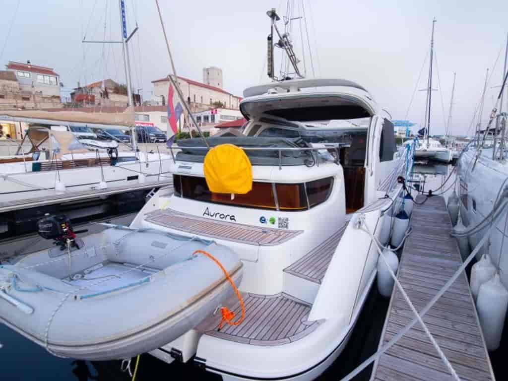 Boat picture 12