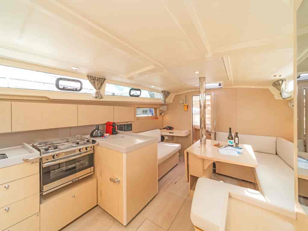 Boat picture 9