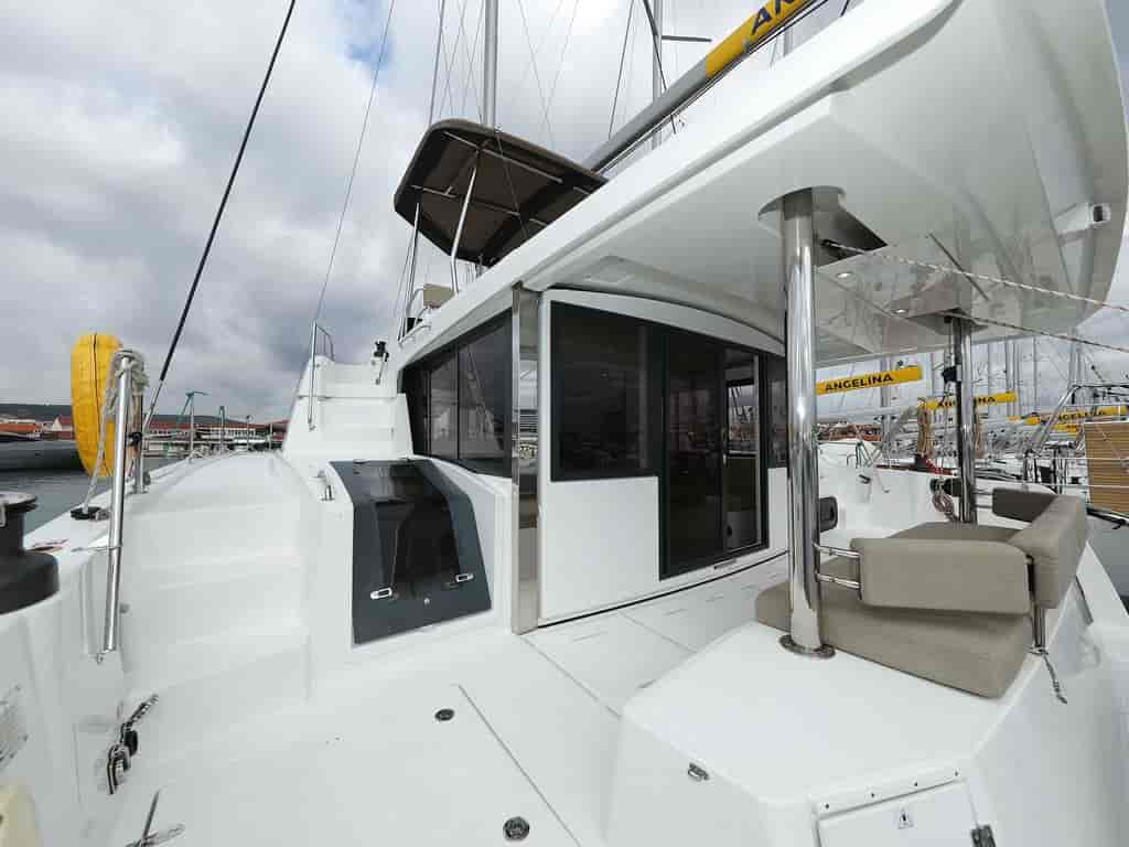 Photo 5 of Triton