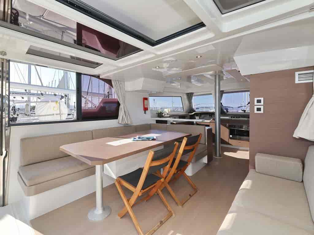 Boat picture 9