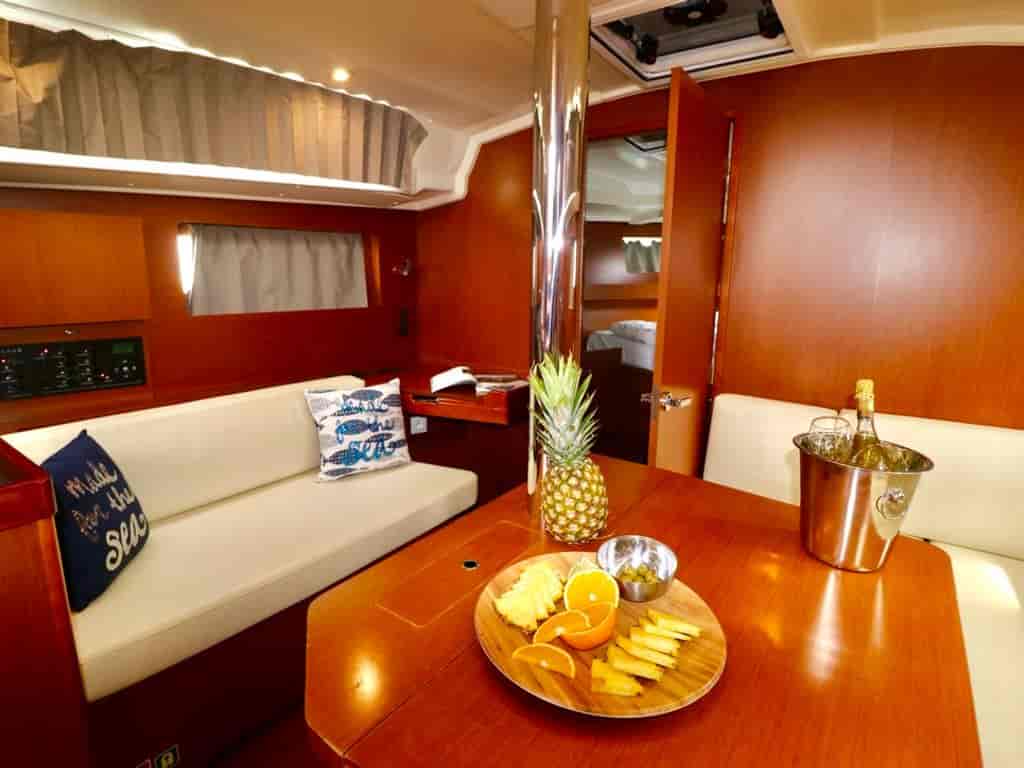Boat picture 9