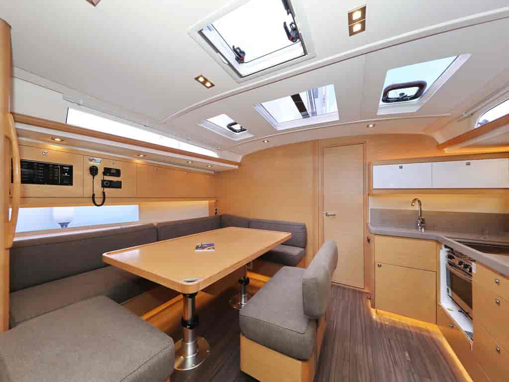 Boat picture 14