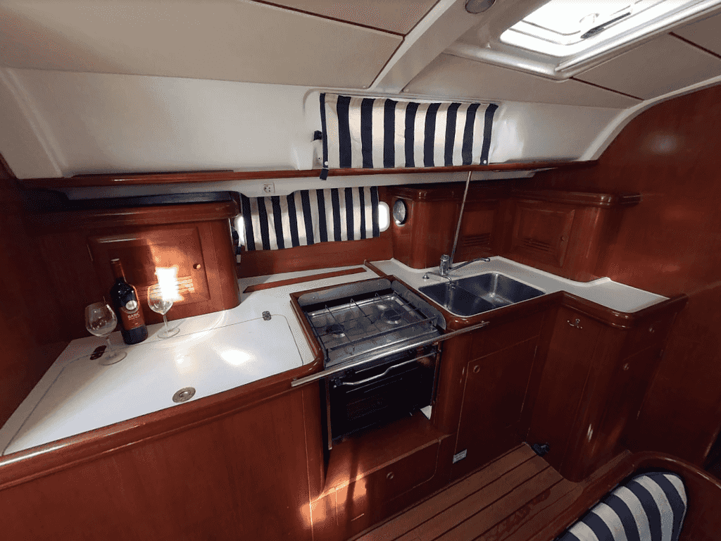 Boat picture 6