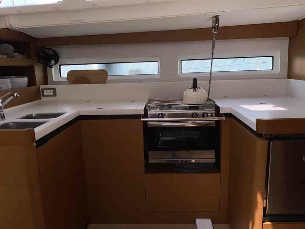 Boat picture 9