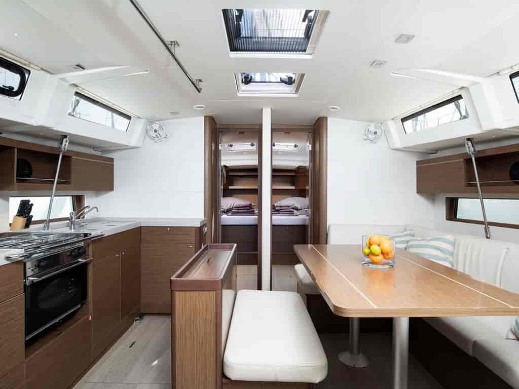 Boat picture 9