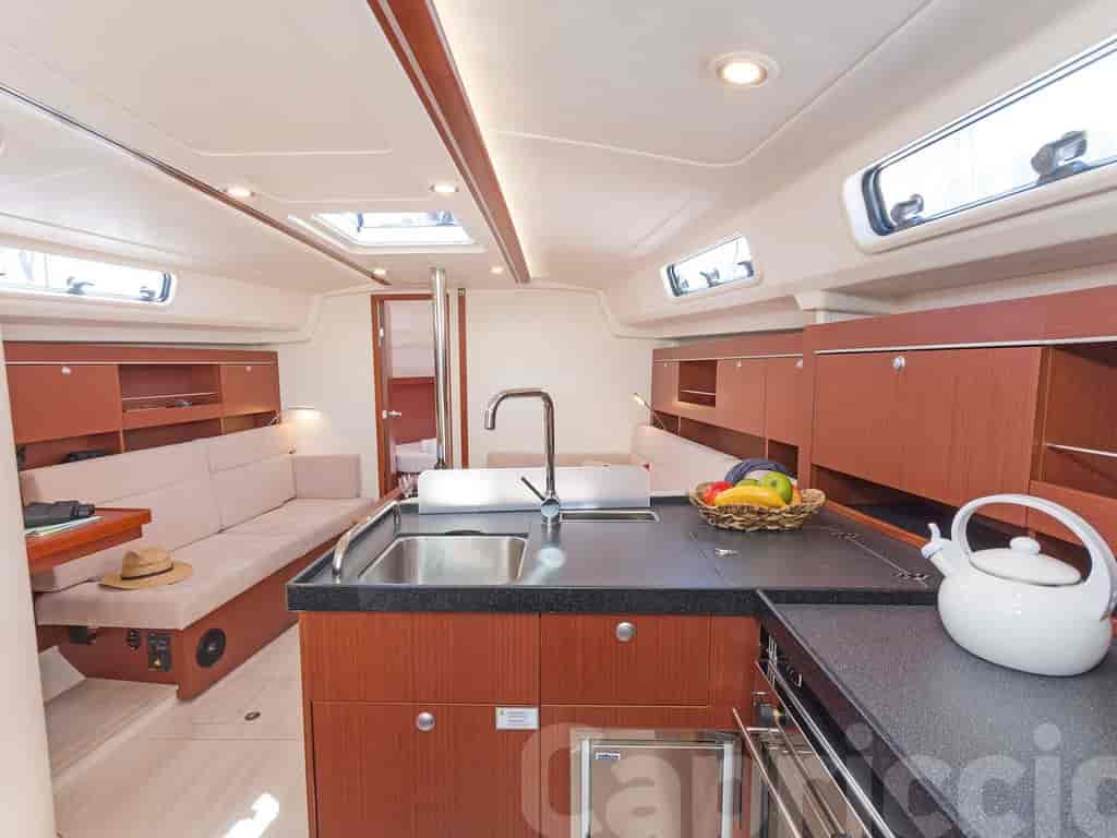 Boat picture 18