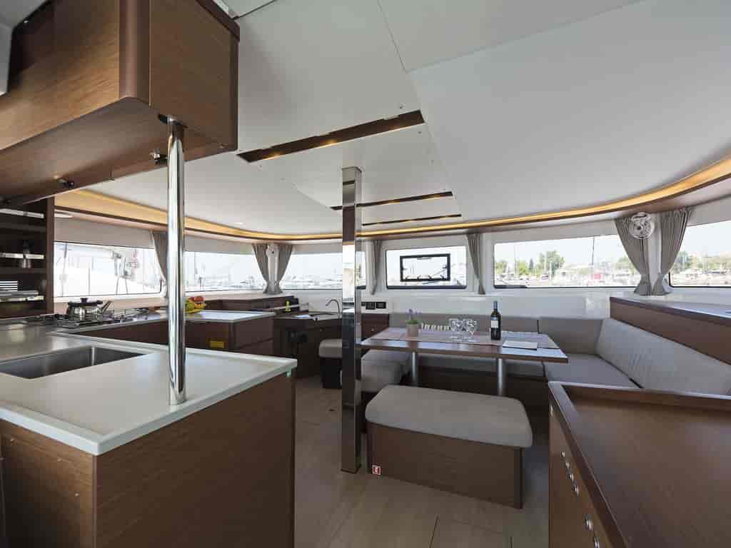 Boat picture 17