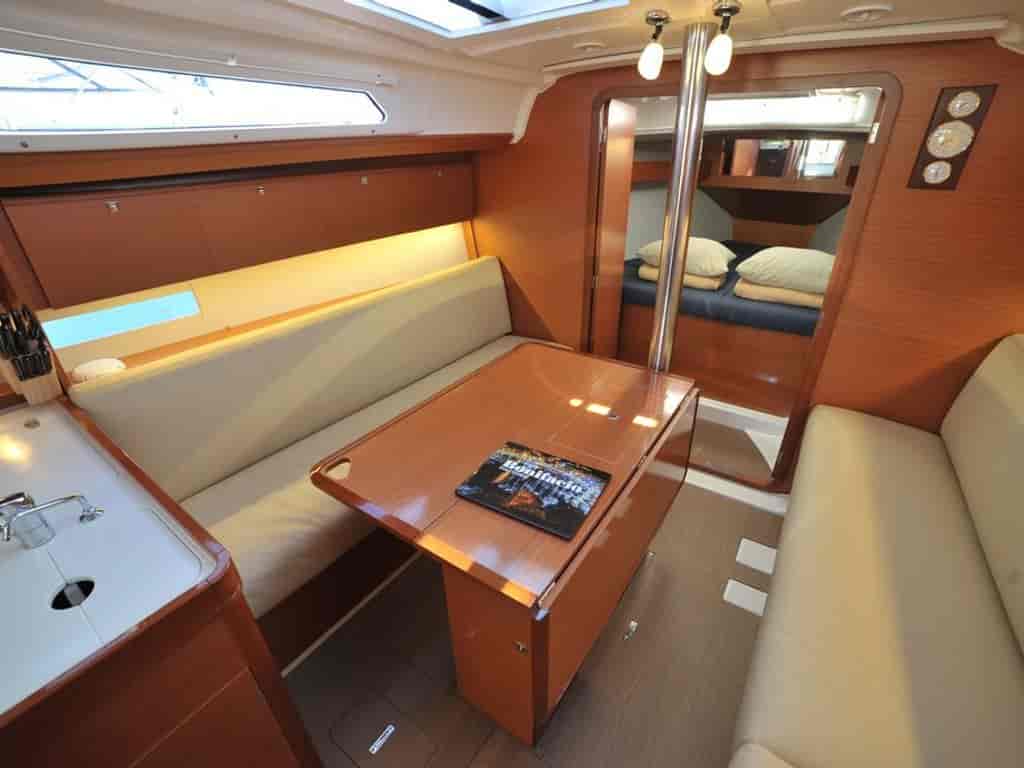 Boat picture 9