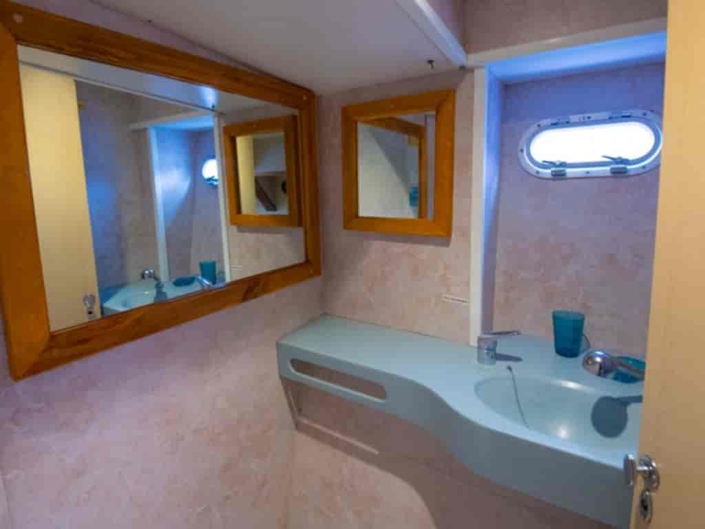 Boat picture 15