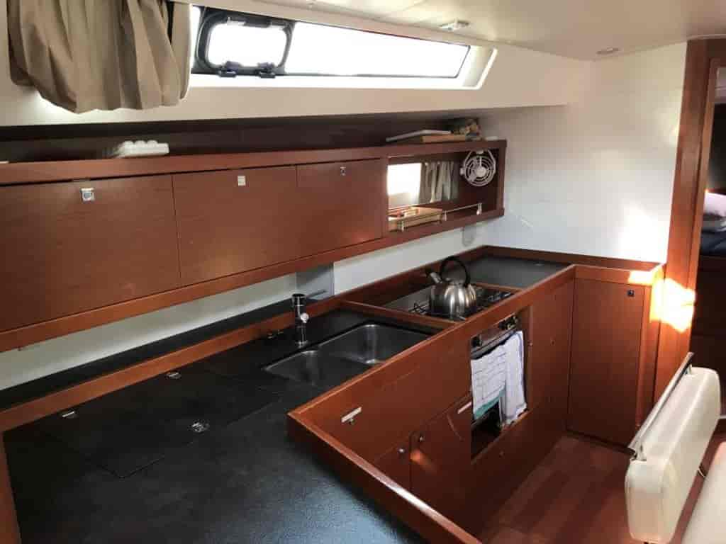 Boat picture 14