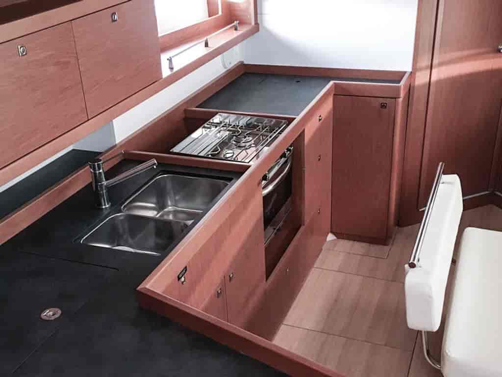 Boat picture 13