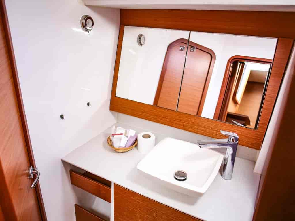 Boat picture 12