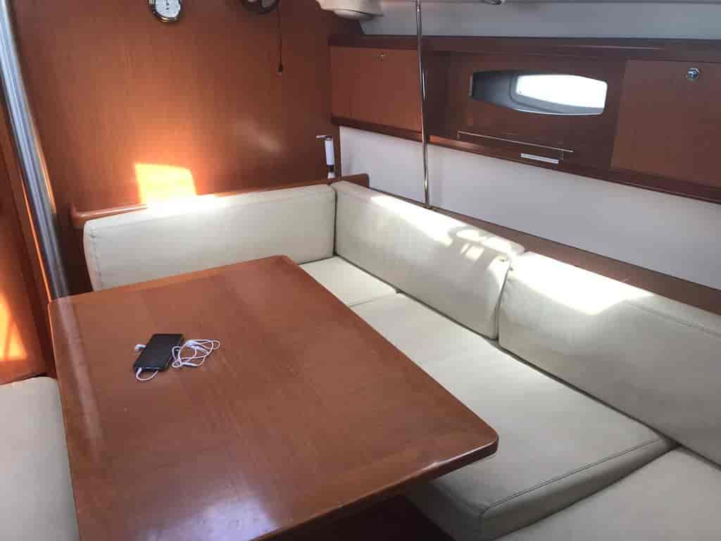 Boat picture 9