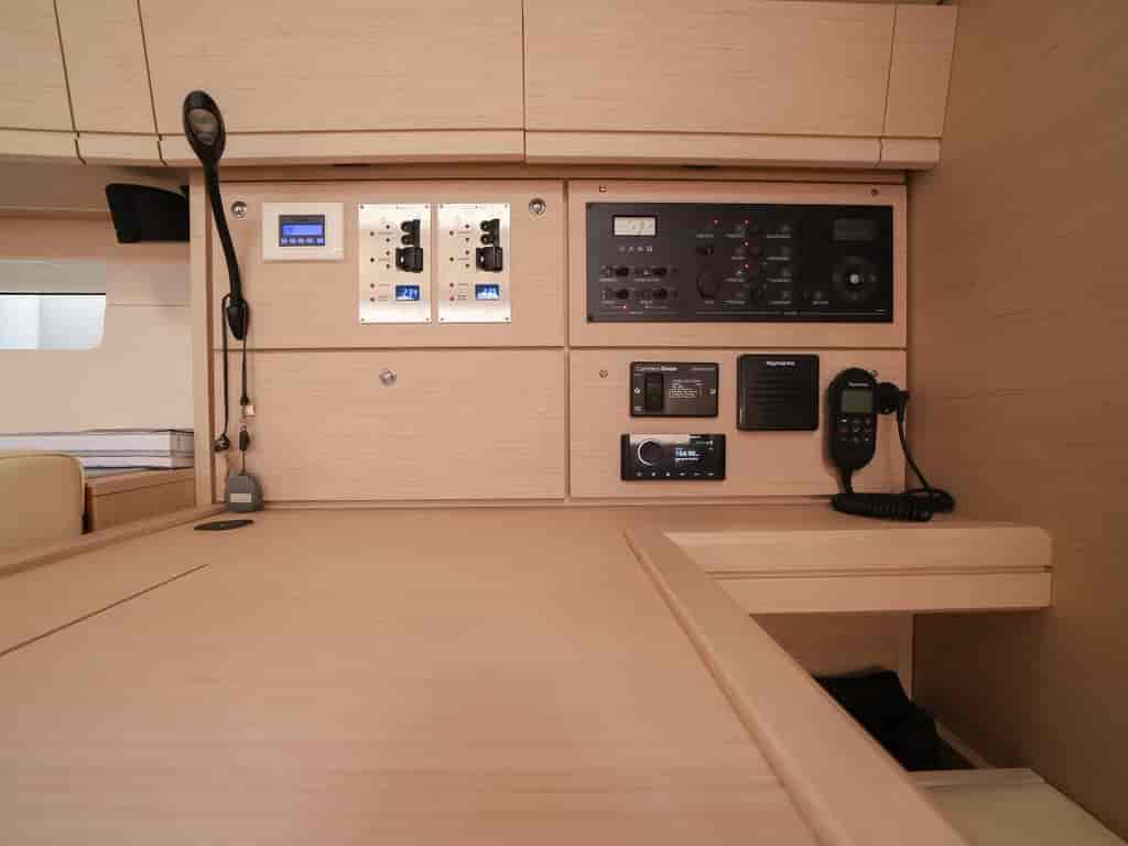 Boat picture 9