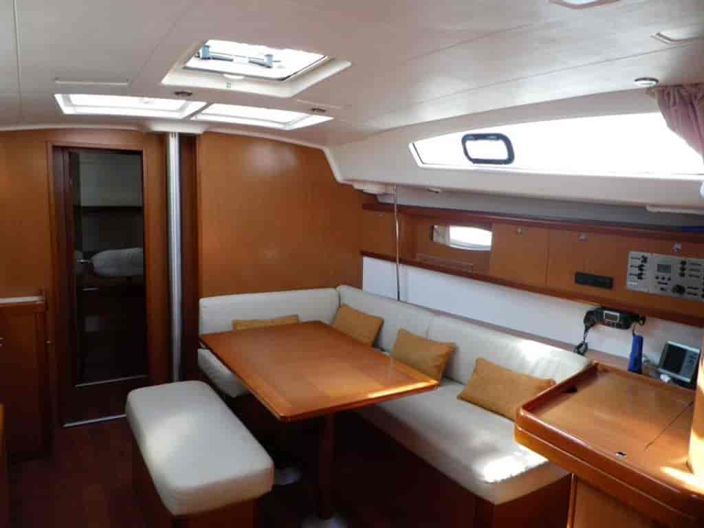 Boat picture 9