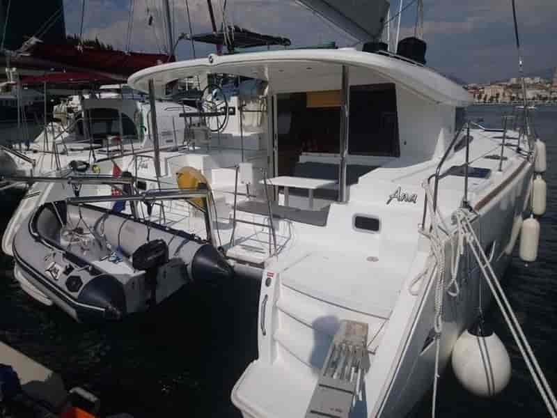 Photo of undefined, image 1 of 20