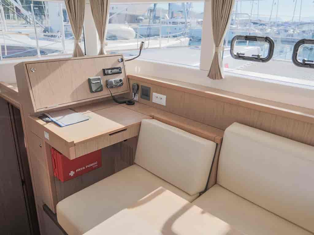 Boat picture 9