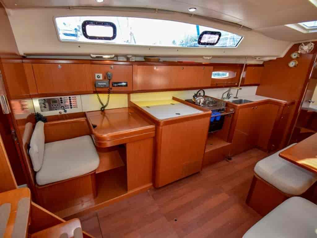 Boat picture 13