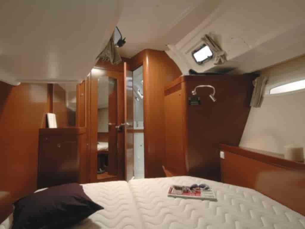 Boat picture 9