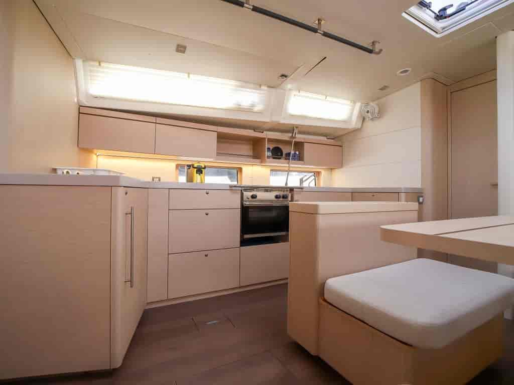 Boat picture 17