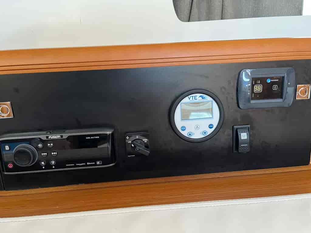 Boat picture 14