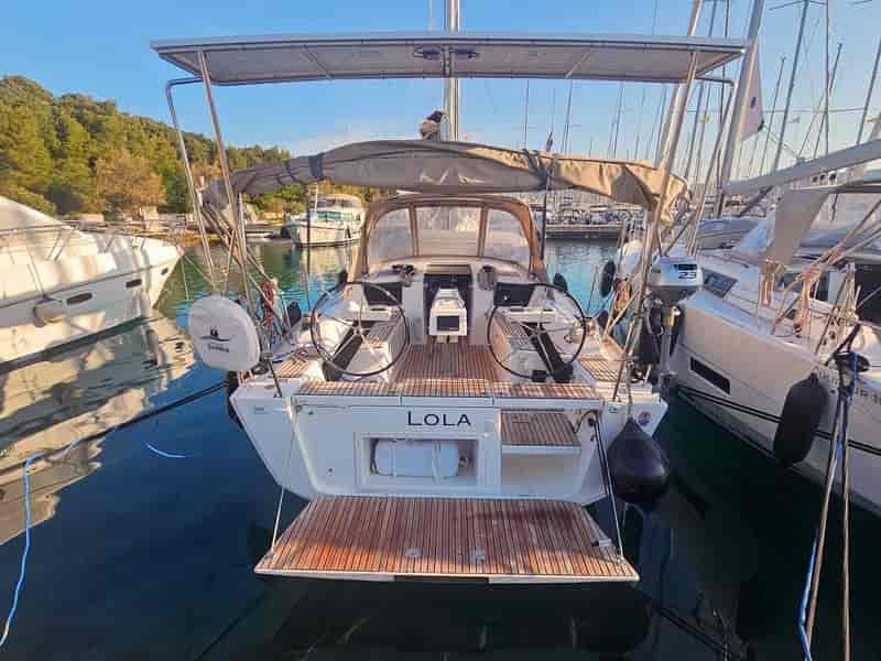 Photo 1 of Lola