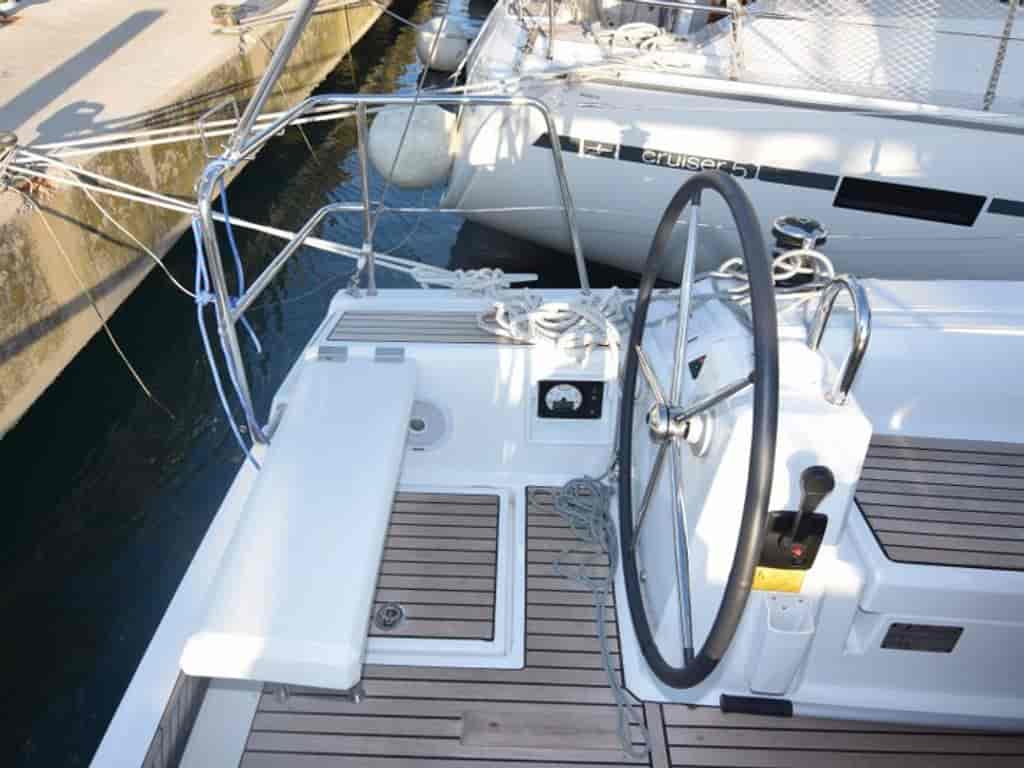 Boat picture 16