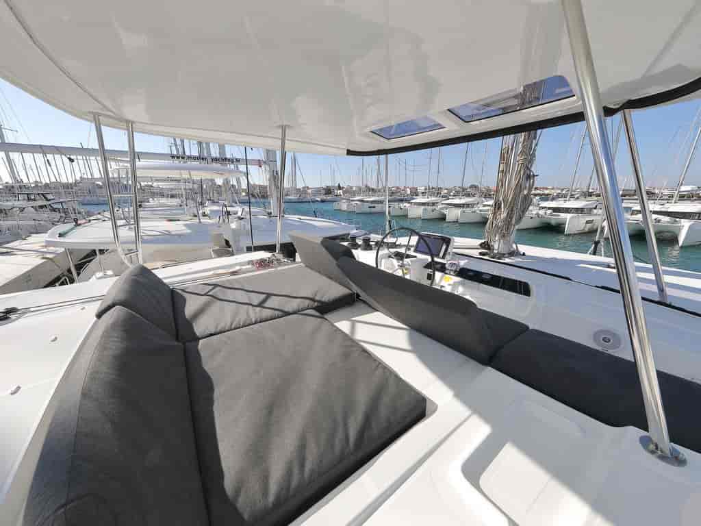 Boat picture 9